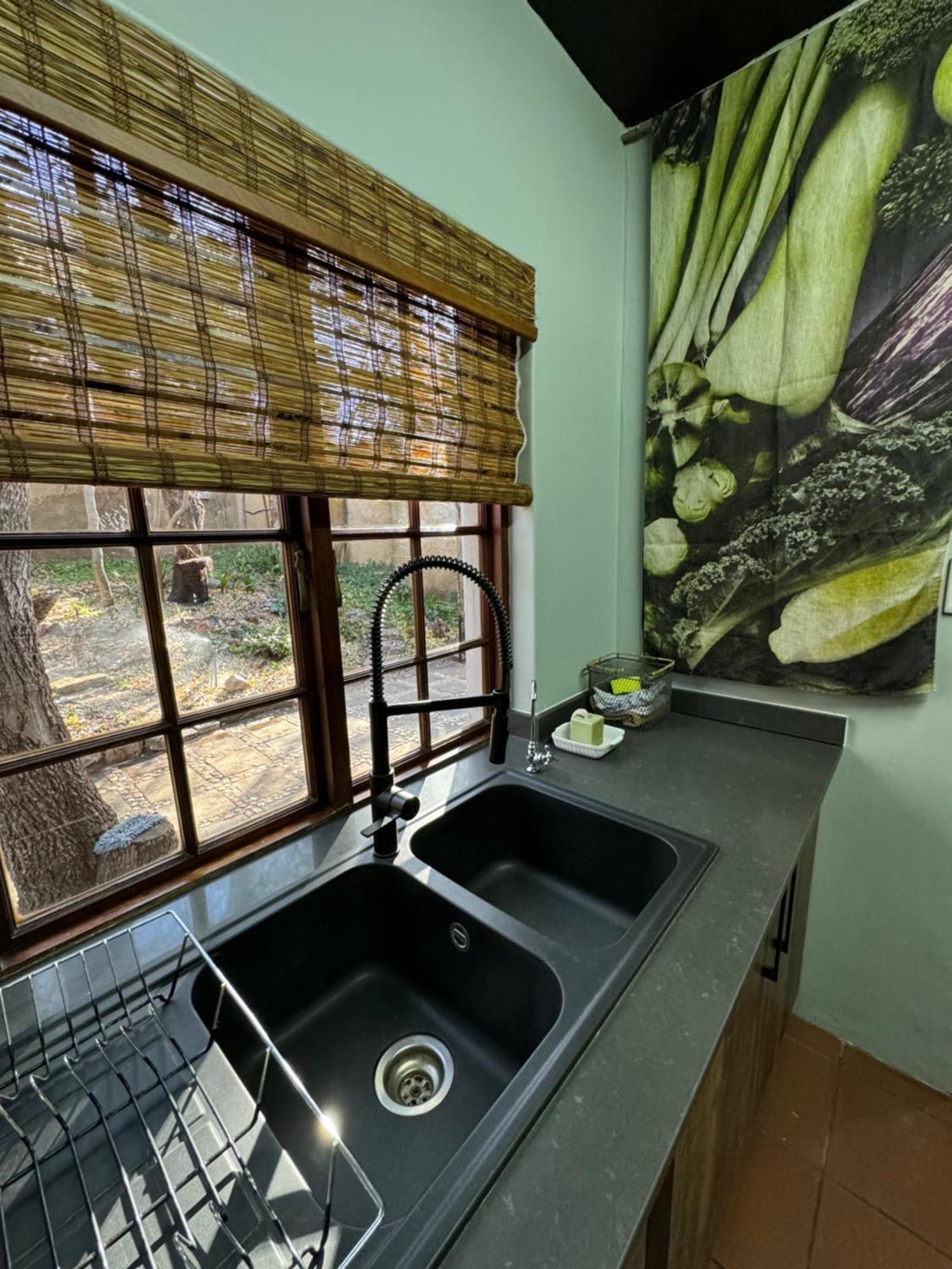Megumi - Vaal Riverside Retreat - Loadshedding Friendly Parys Extérieur photo