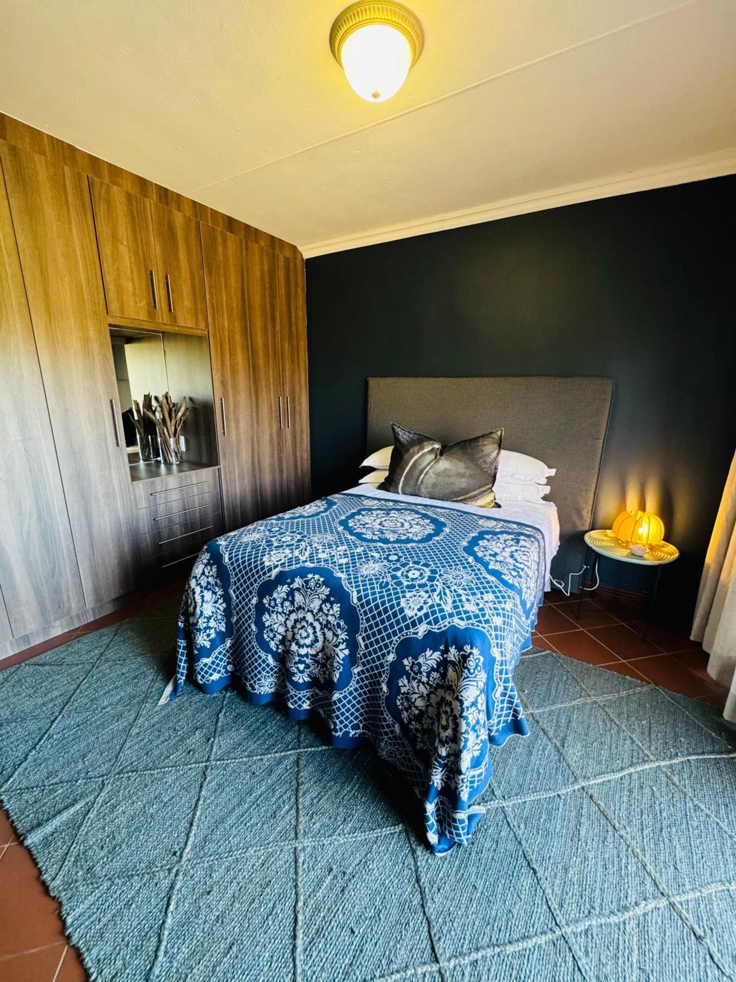 Megumi - Vaal Riverside Retreat - Loadshedding Friendly Parys Extérieur photo